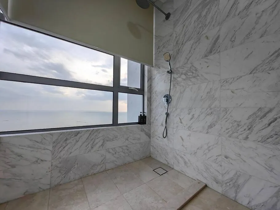 Attic Luxury Penthouse Ktv/Pool/Ps 4/Mahjong Appartement Malacca