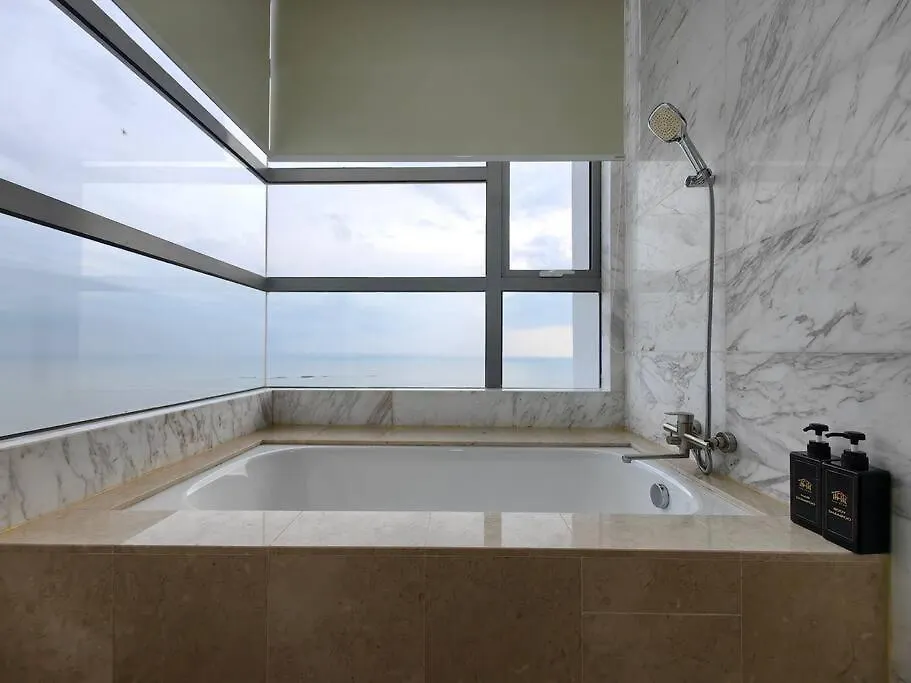 Attic Luxury Penthouse Ktv/Pool/Ps 4/Mahjong Appartement Malacca 0*,