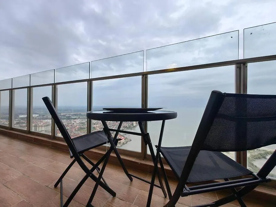 Attic Luxury Penthouse Ktv/Pool/Ps 4/Mahjong Appartement Malacca Maleisië
