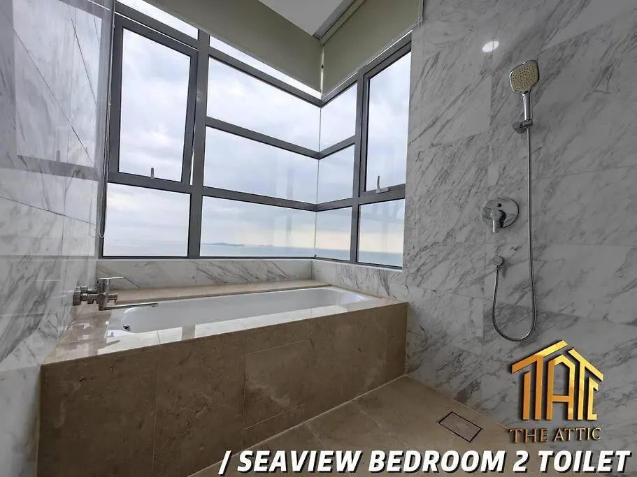 Attic Luxury Penthouse Ktv/Pool/Ps 4/Mahjong Appartamento Malacca